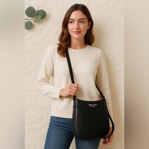 Kate Spade Crossbody Black Bag (gently loved ❤️‍🩹) - Picture 3 of 16